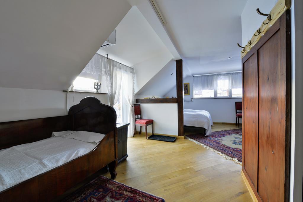 Kronhaus Brasov Luaran gambar