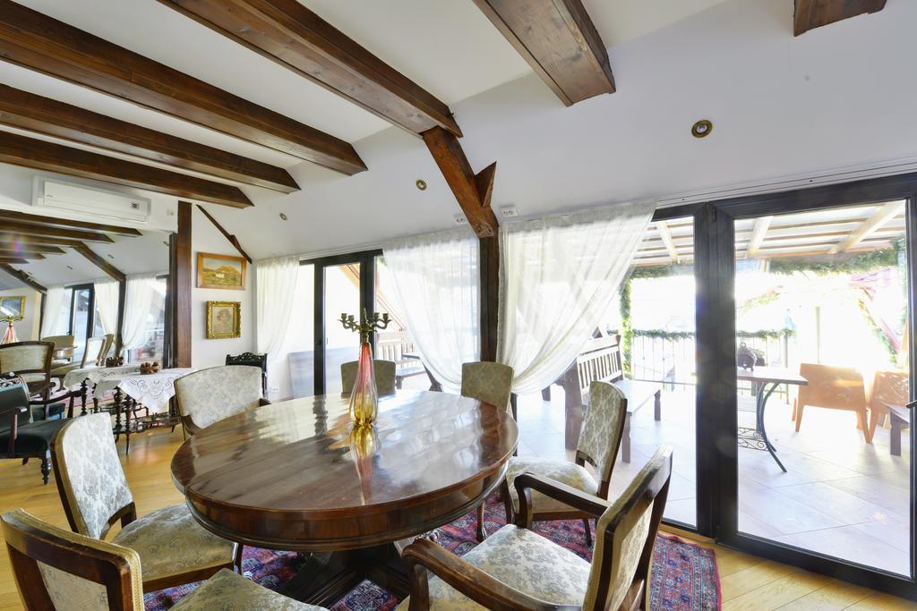 Kronhaus Brasov Luaran gambar