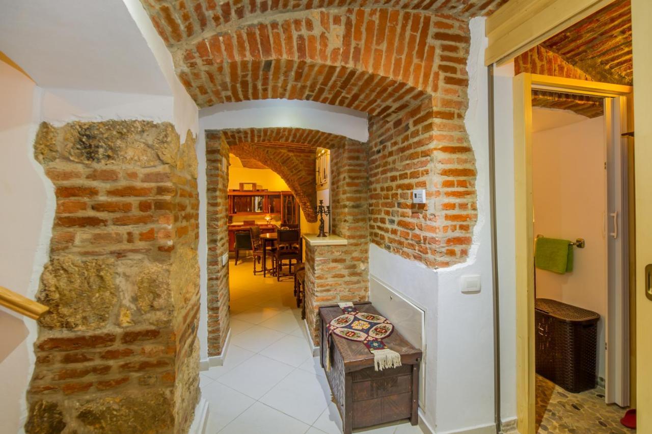 Kronhaus Brasov Luaran gambar