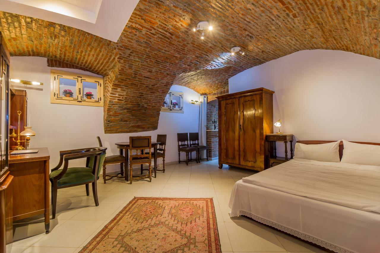 Kronhaus Brasov Luaran gambar